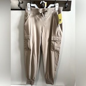 New All In Motion Cargo Joggers Size Small